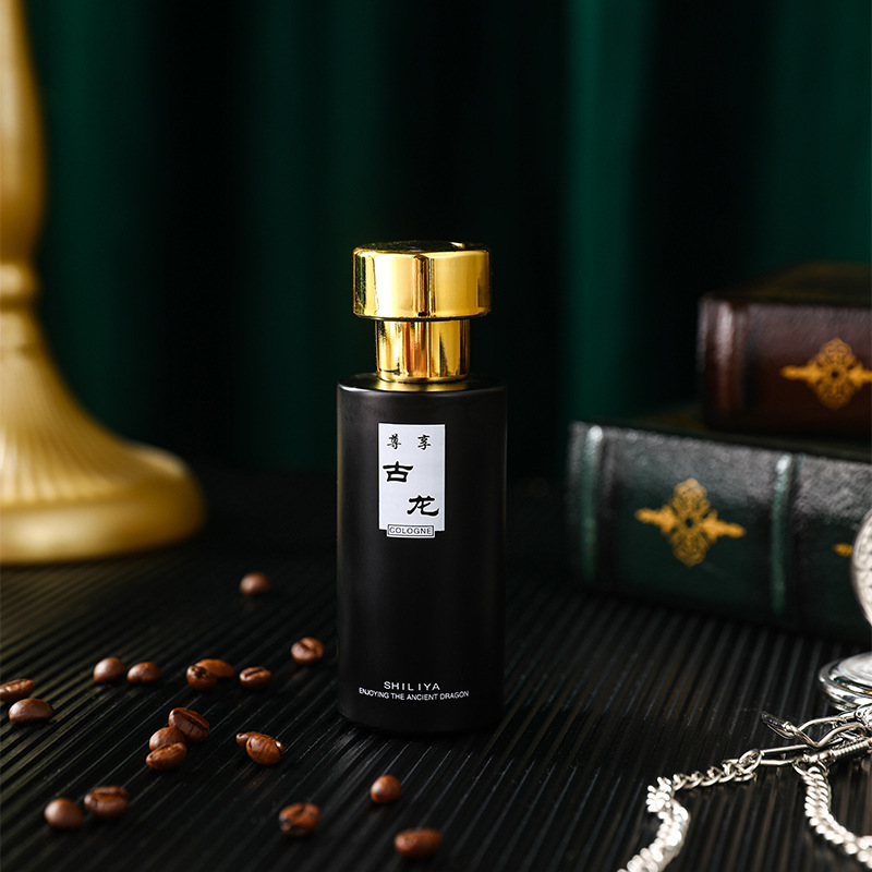 ケルン香水　長時間持続する香り　オリエンタルウッディの香り　 - Perfume Light Fragrance のレビューと価格